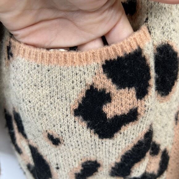4Sienna Size L Cardigan Sweater Leopard Animal Print Open Front Knit Soft Casual - Picture 4 of 10